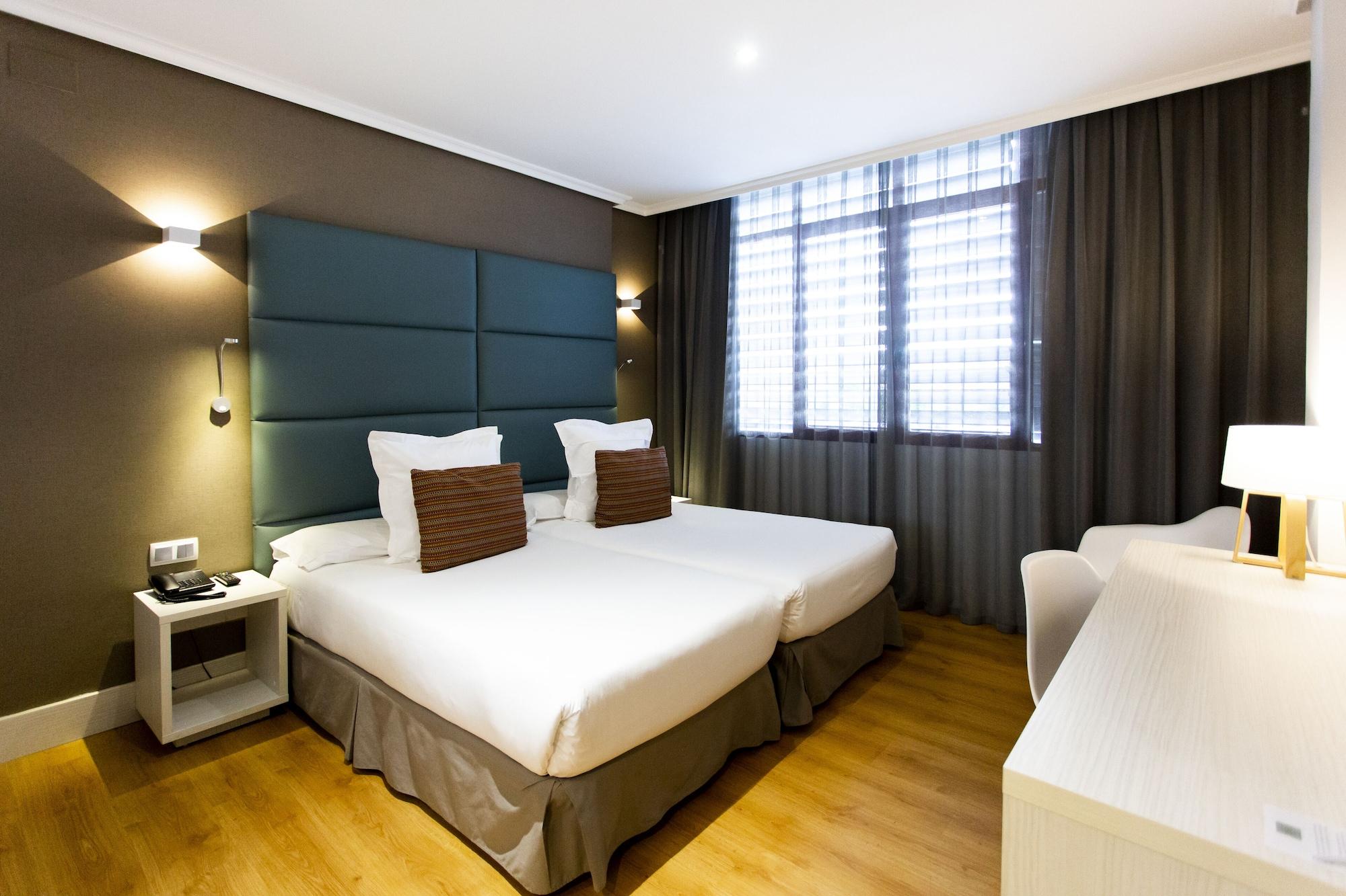 Hotel Pax Guadalajara Ngoại thất bức ảnh
