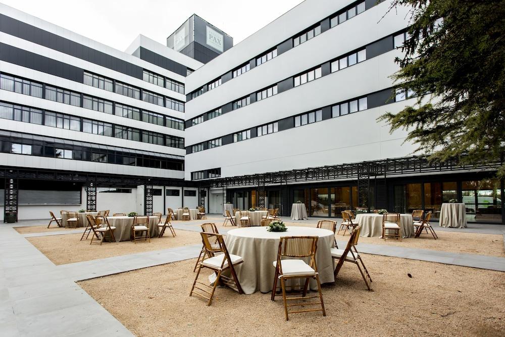 Hotel Pax Guadalajara Ngoại thất bức ảnh