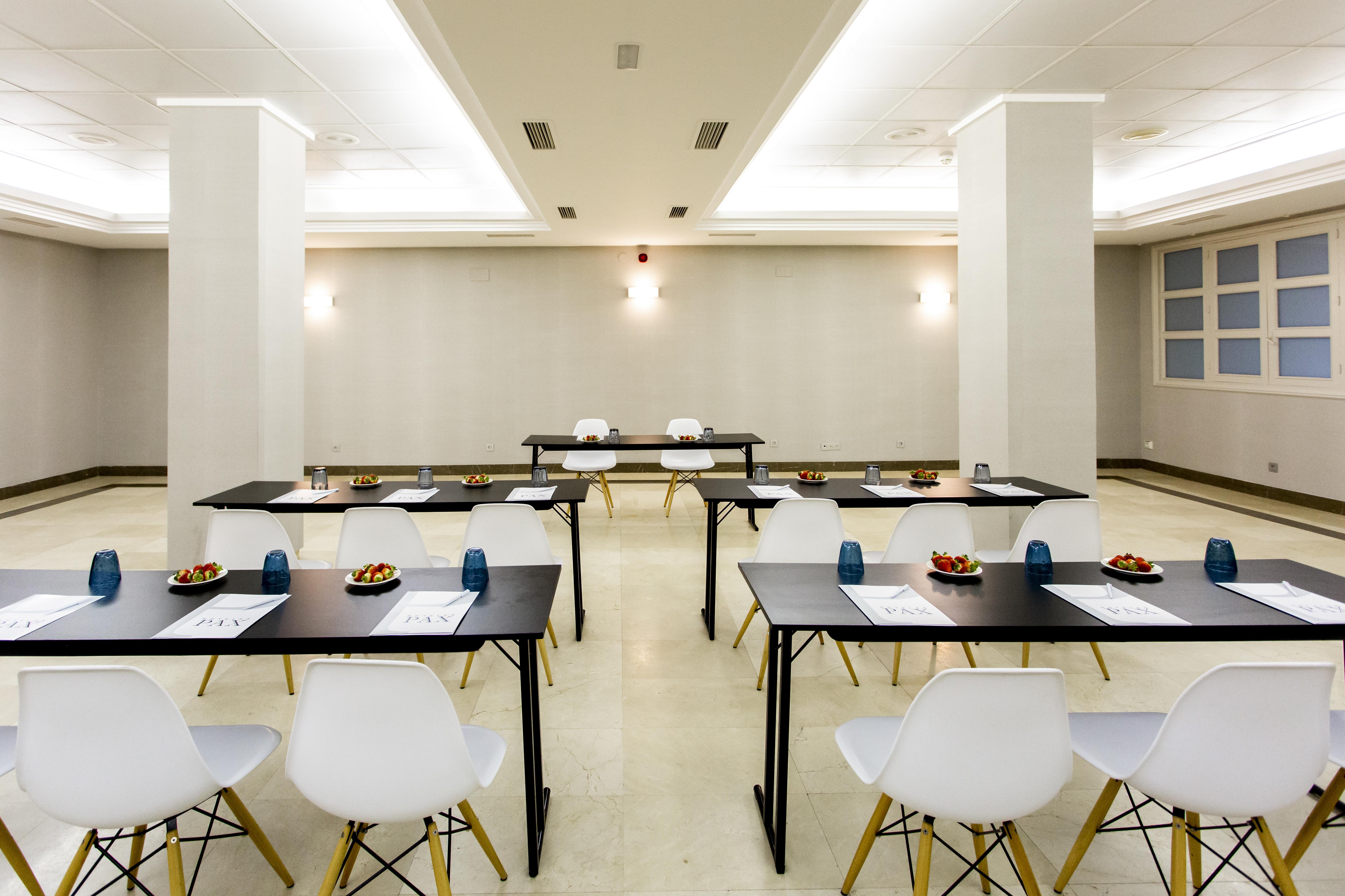 Hotel Pax Guadalajara Ngoại thất bức ảnh