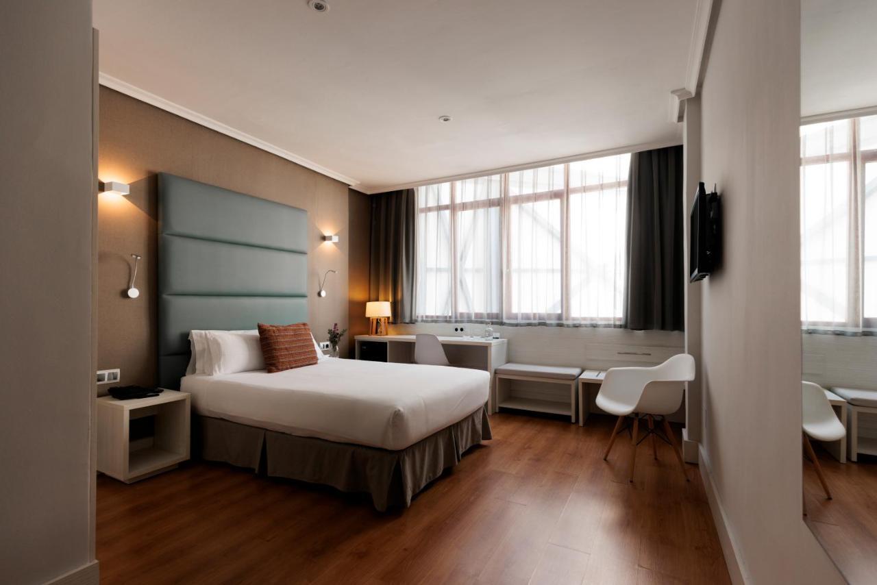 Hotel Pax Guadalajara Ngoại thất bức ảnh