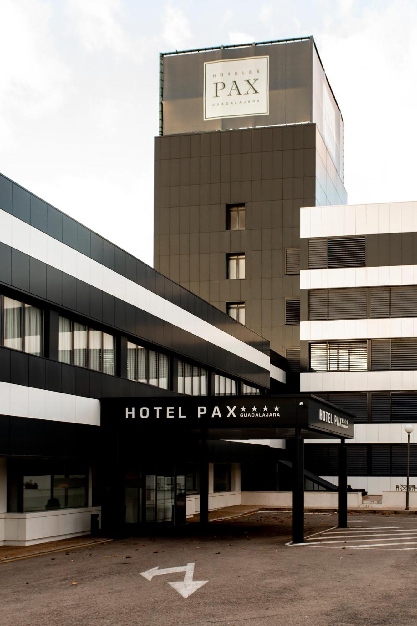 Hotel Pax Guadalajara Ngoại thất bức ảnh